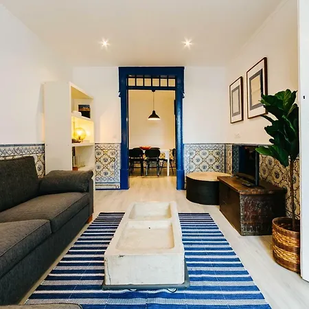 Your Second In Chiado * ליסבון